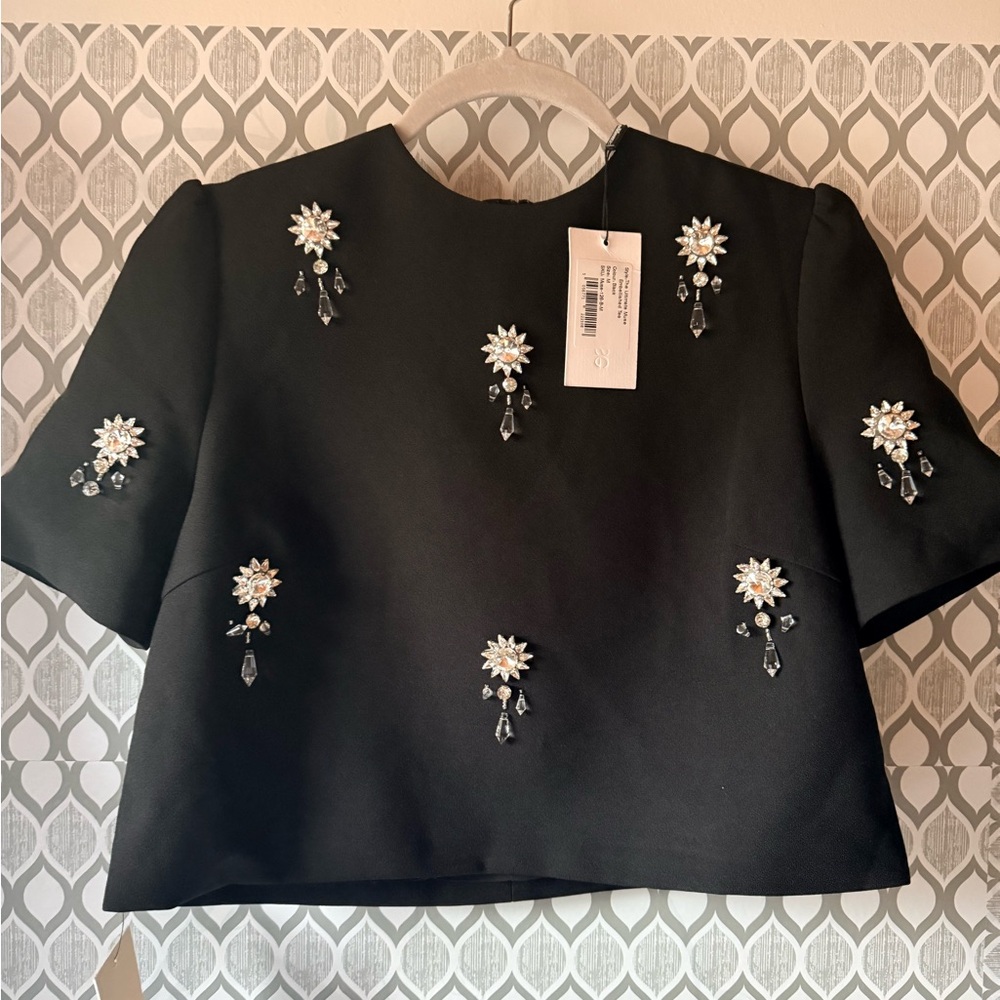 Odd Muse Embellished Crop Tee
